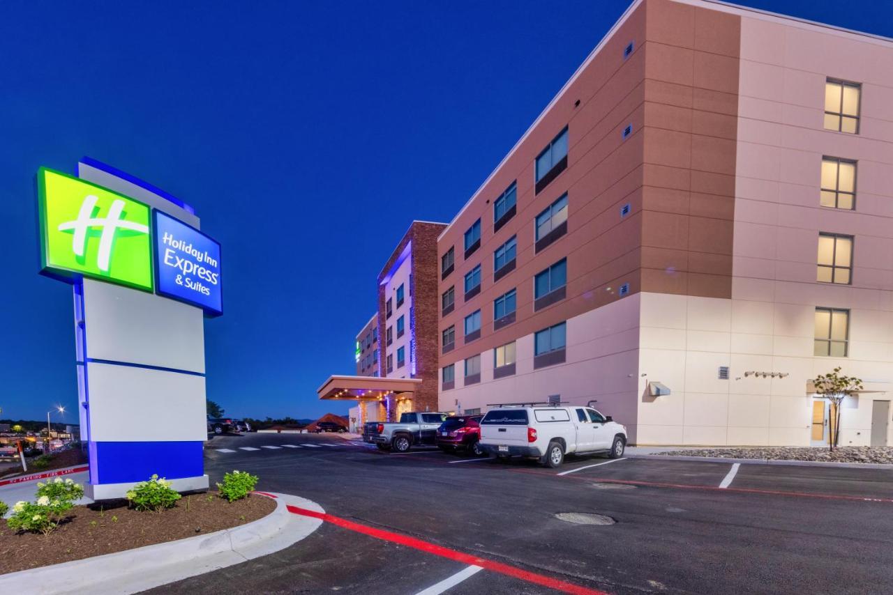 Holiday Inn Express & Suites - Harrisonburg University Area By Ihg Eksteriør bilde