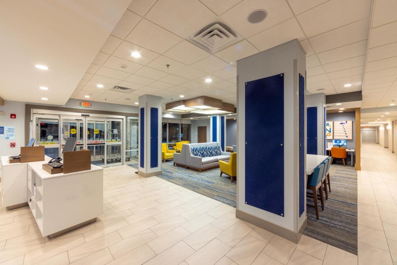 Holiday Inn Express & Suites - Harrisonburg University Area By Ihg Eksteriør bilde